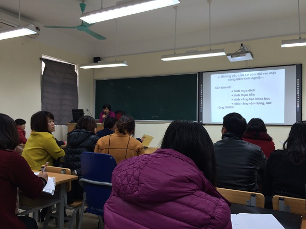 Cùng trao đổi cách viết sáng kiến kinh nghiệm với các thầy cô trường THCS Đô thị Việt Hưng